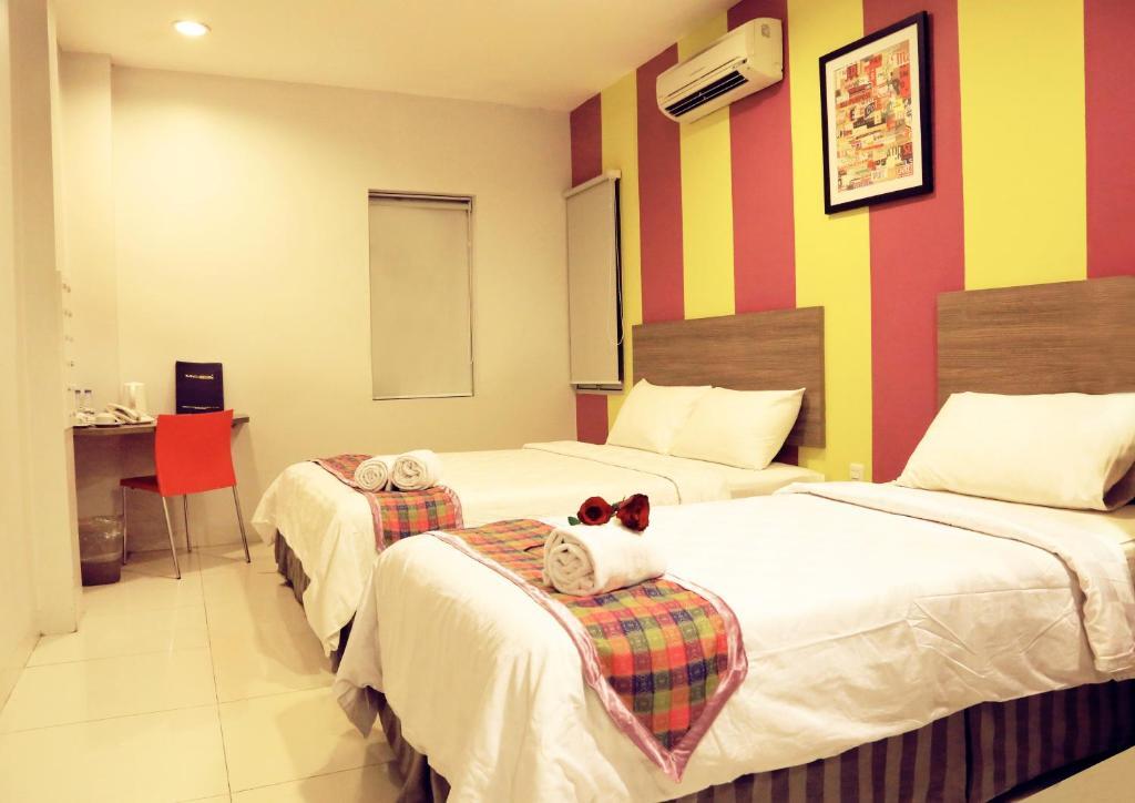 My Hotel Jakarta Room photo