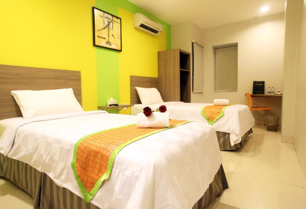 My Hotel Jakarta Room photo